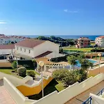 Séjour chez l'habitant Peniche Master Bedroom With Sea View Balcony, Private Bathroom, Shared Kitchen, Swimming Pool, Surfing *