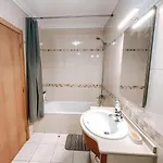 Peniche Master Bedroom With Sea View Balcony, Private Bathroom, Shared Kitchen, Swimming Pool, Surfing * Atouguia Da Baleia